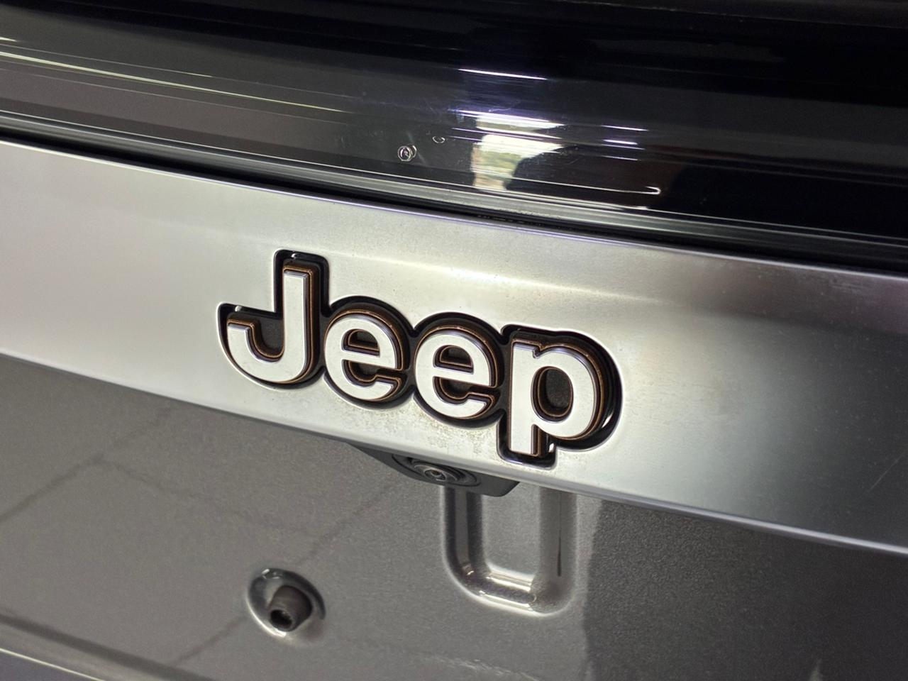 Jeep Commander - Imagem 11