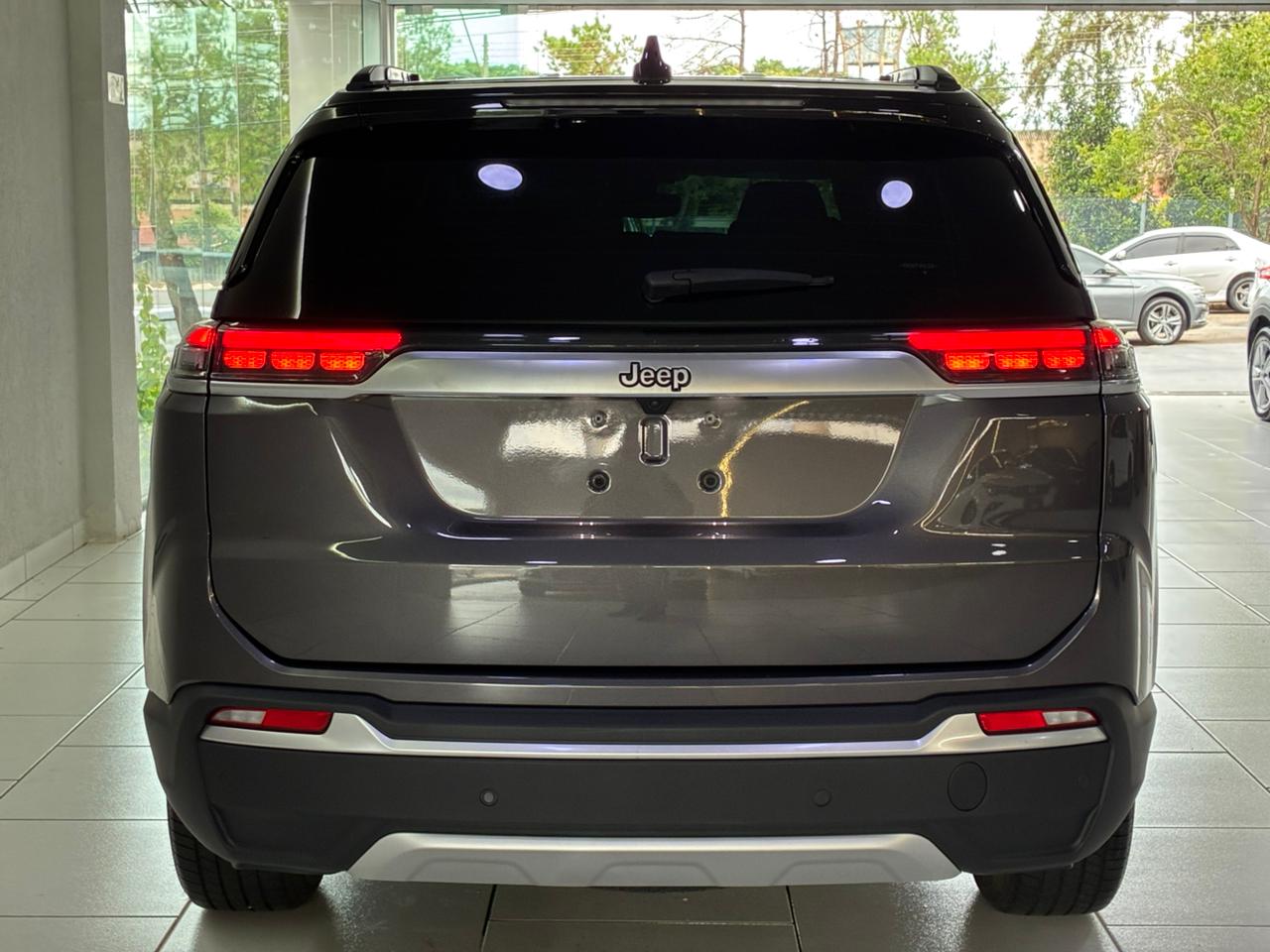 Jeep Commander - Imagem 8