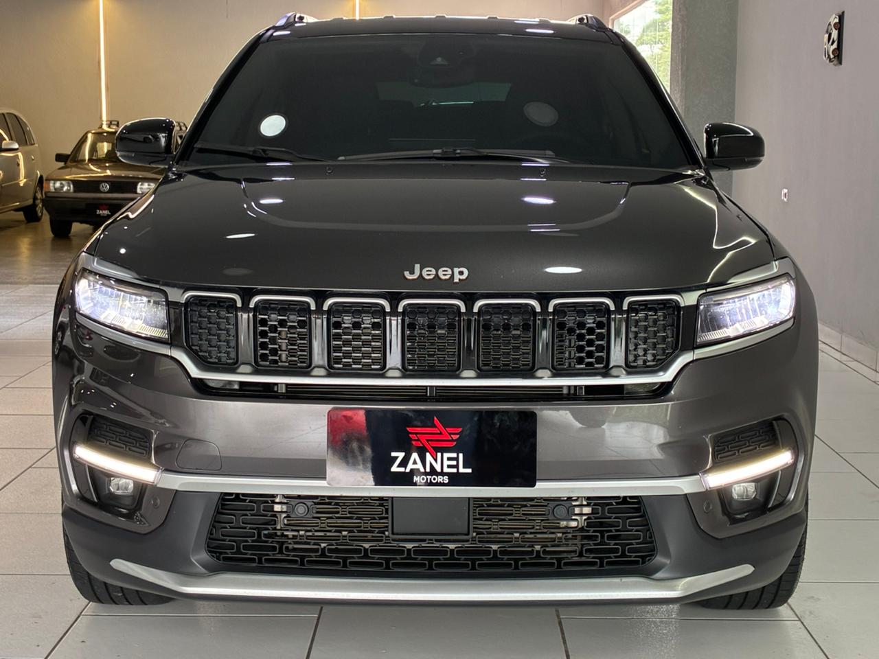 Jeep Commander - Imagem 13