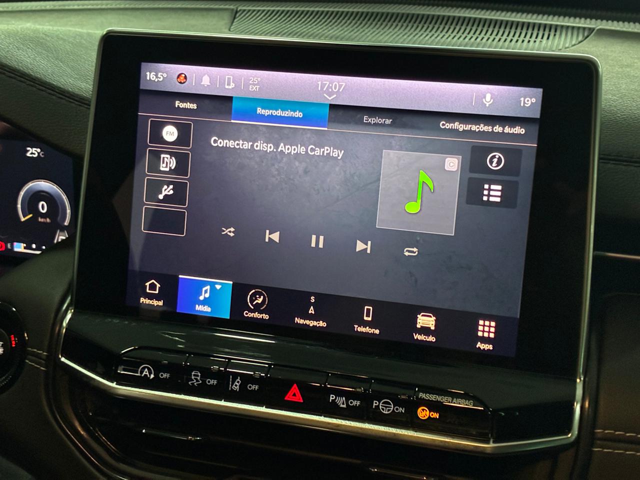 Jeep Commander - Imagem 16