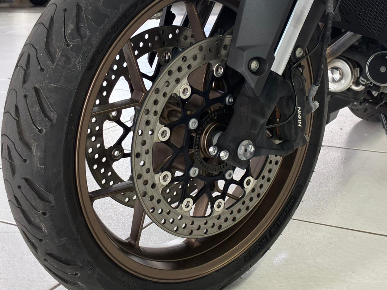 Honda CB 650R - Imagem 10