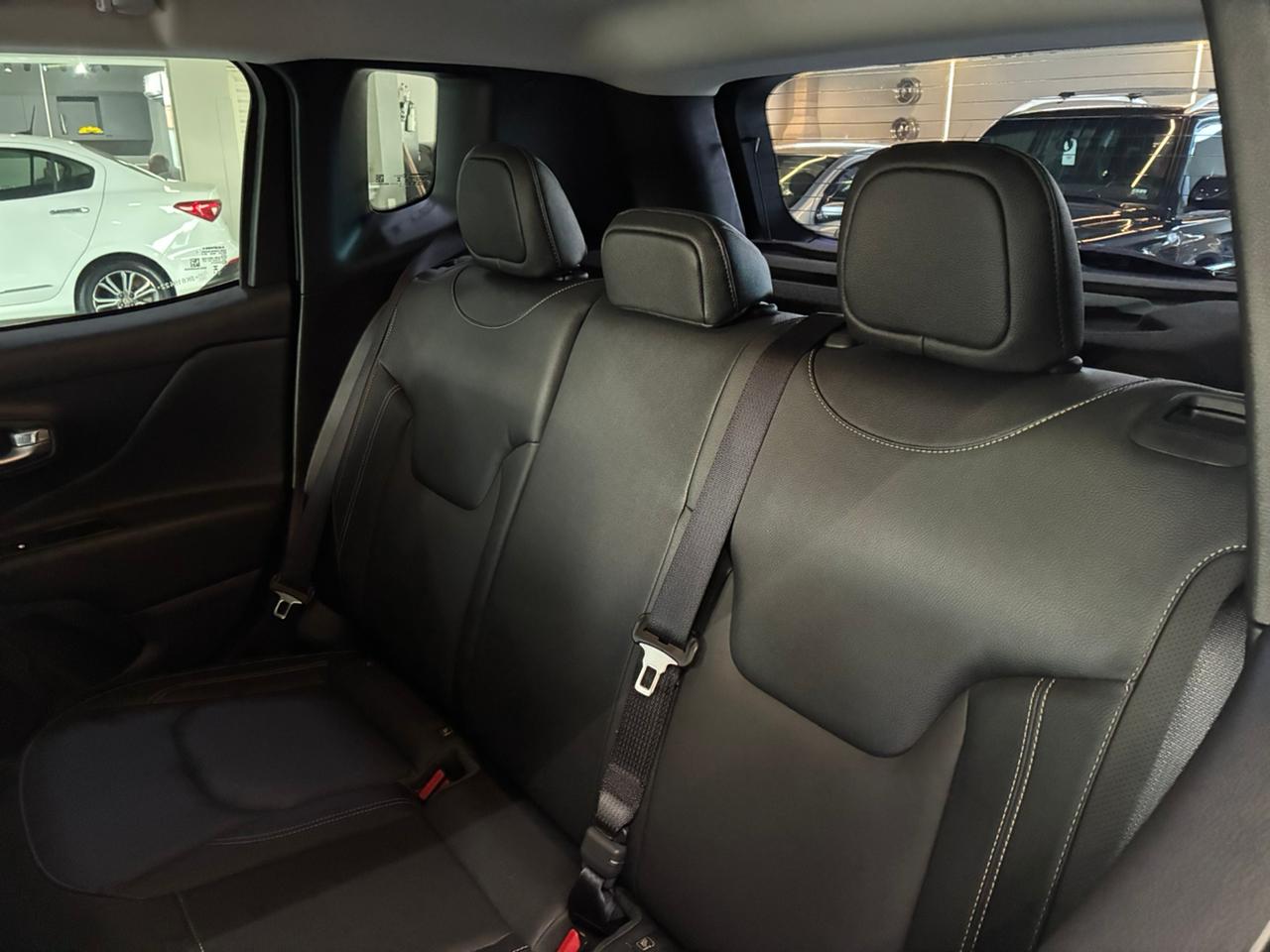 Jeep Renegade  - Imagem 22