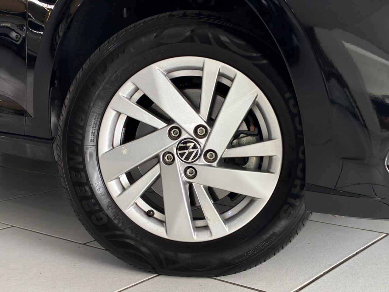 Volkswagen Polo - Imagem 12