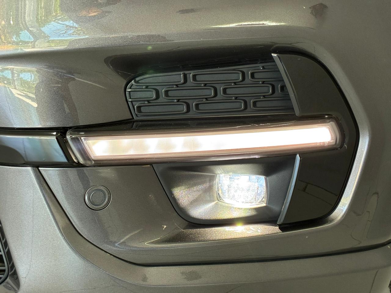 Jeep Commander - Imagem 11