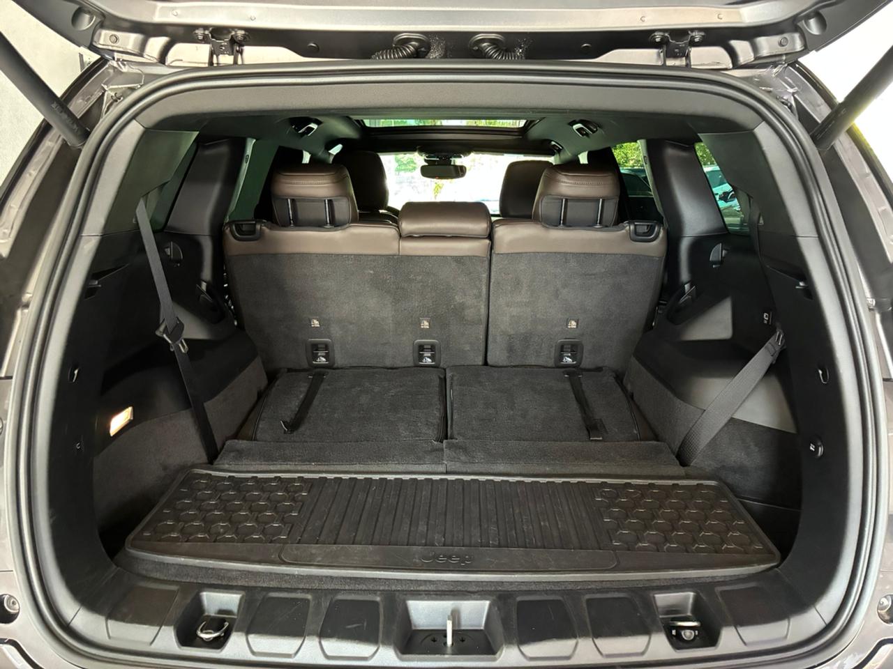 Jeep Commander - Imagem 18