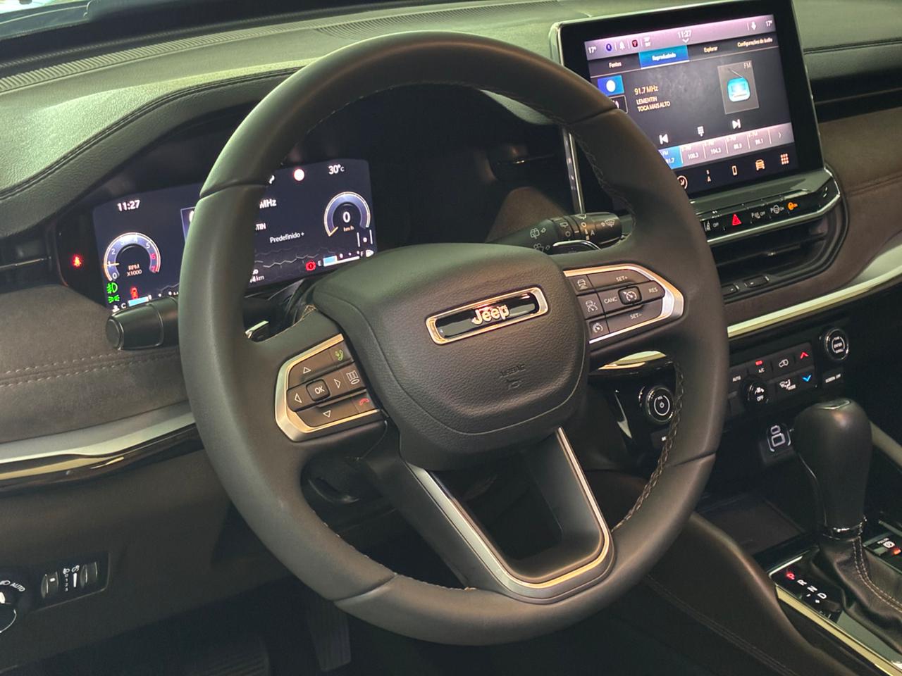 Jeep Commander - Imagem 20