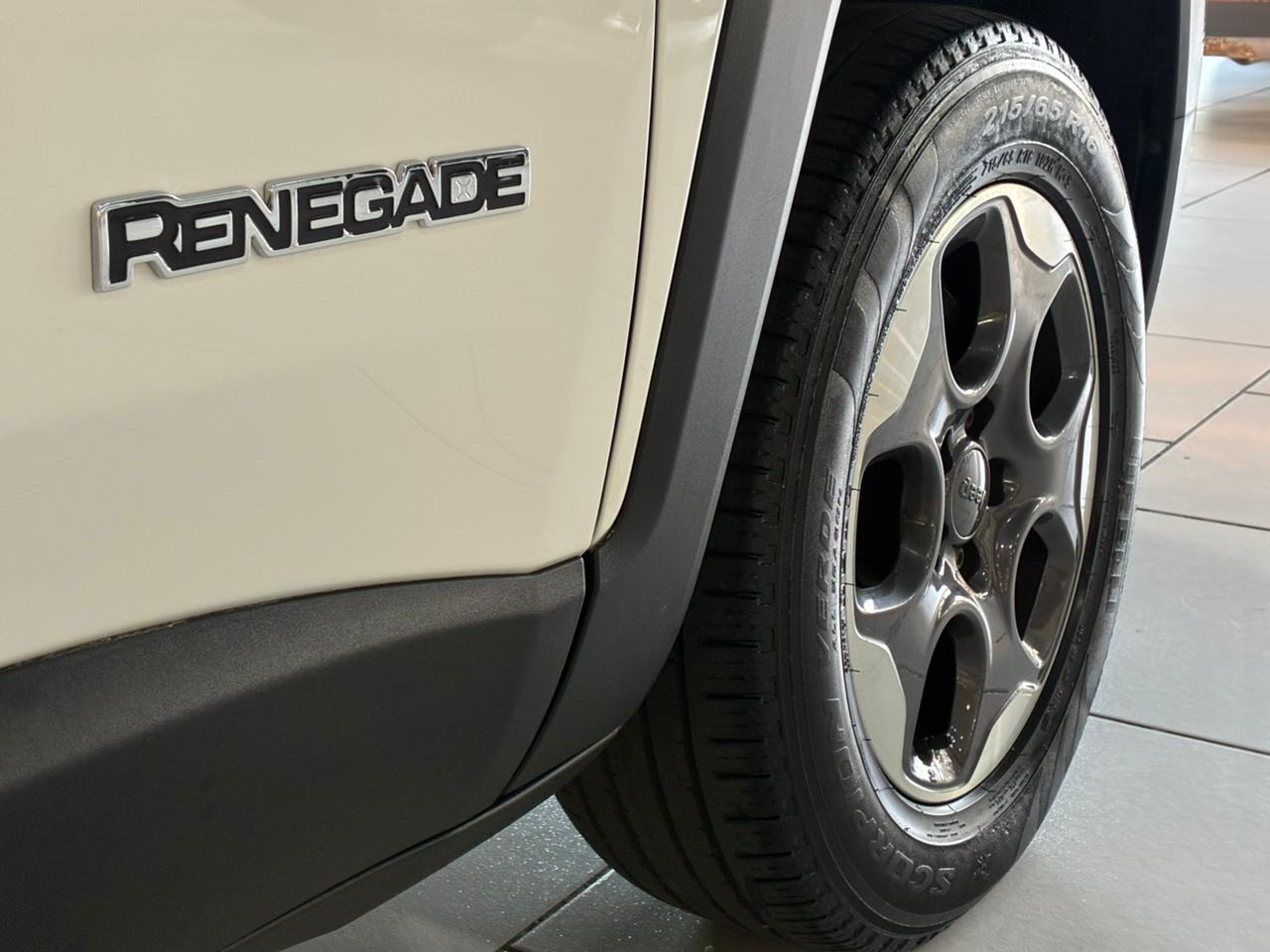 Jeep Renegade  - Imagem 18