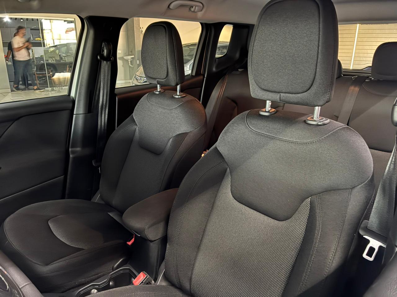 Jeep Renegade  - Imagem 7