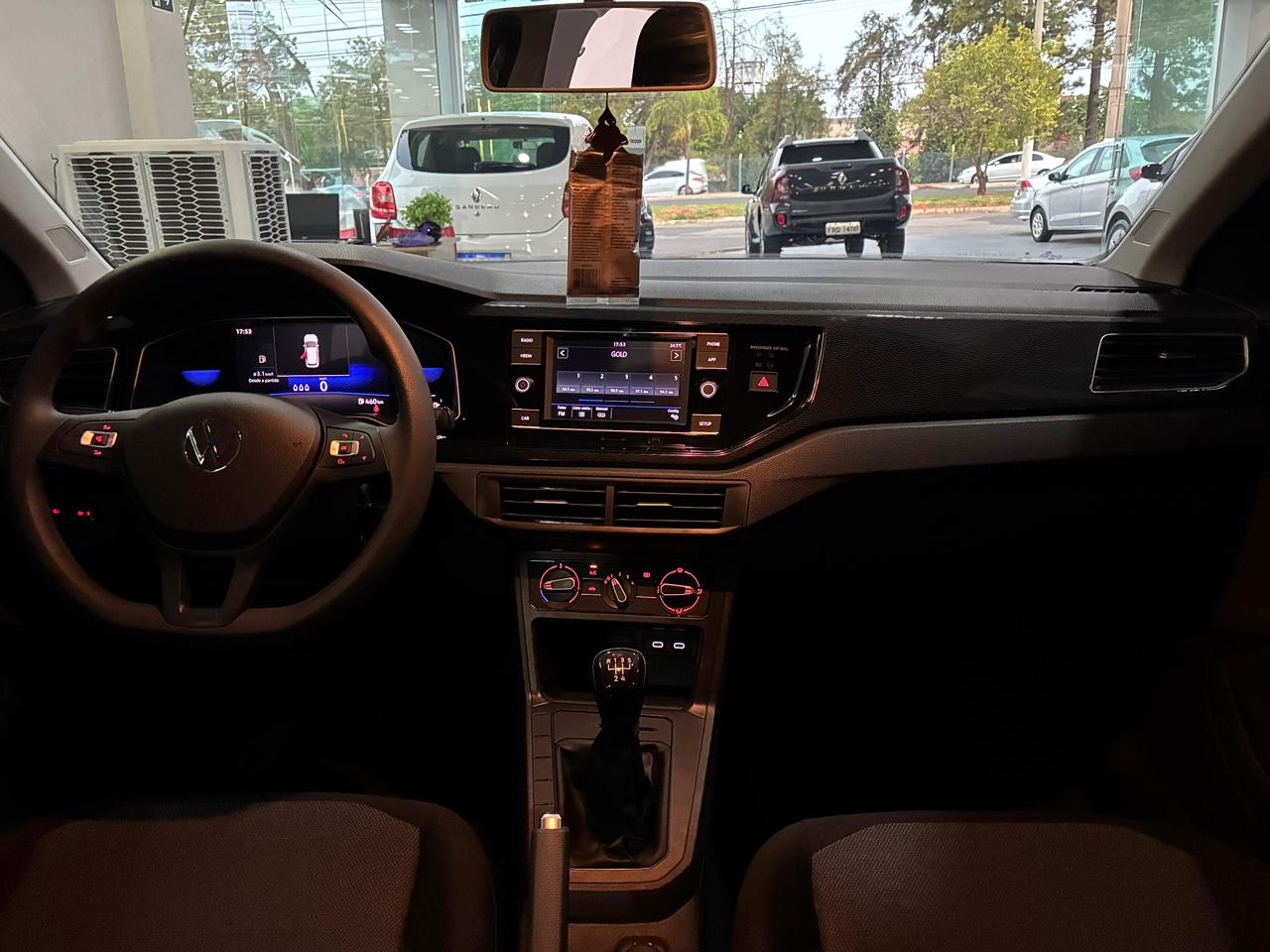 Volkswagen Polo - Imagem 11