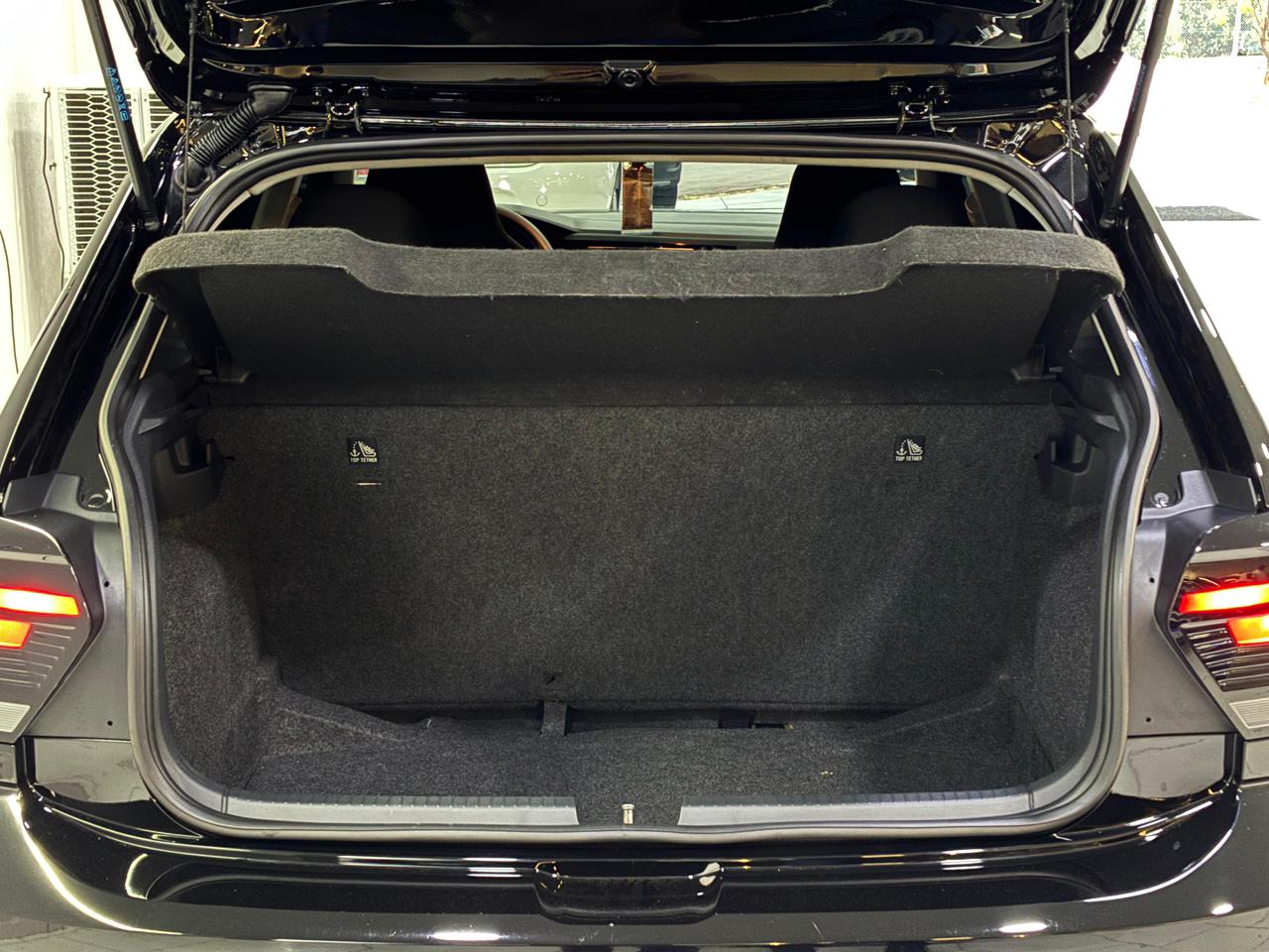 Volkswagen Polo - Imagem 12