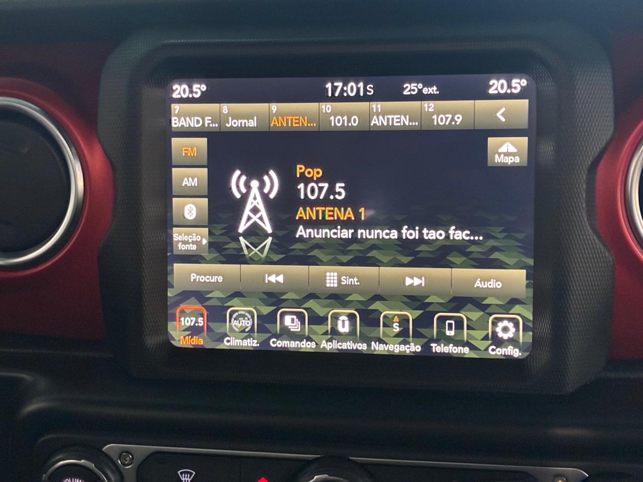 Jeep Gladiator  - Imagem 27