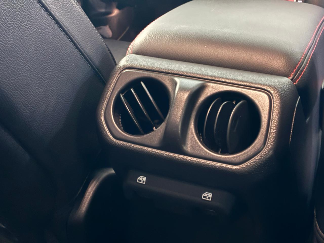 Jeep Gladiator  - Imagem 18