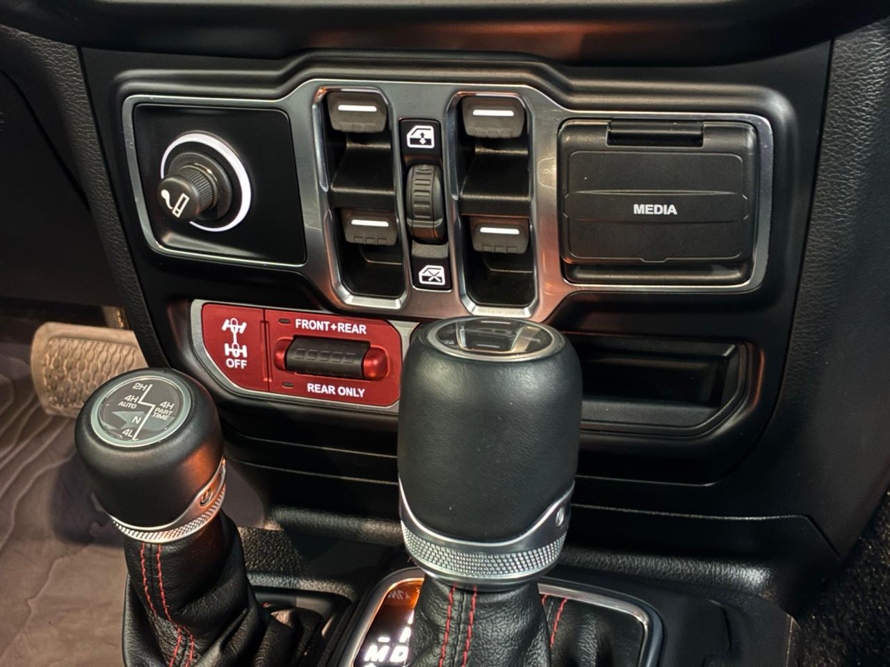 Jeep Gladiator  - Imagem 22