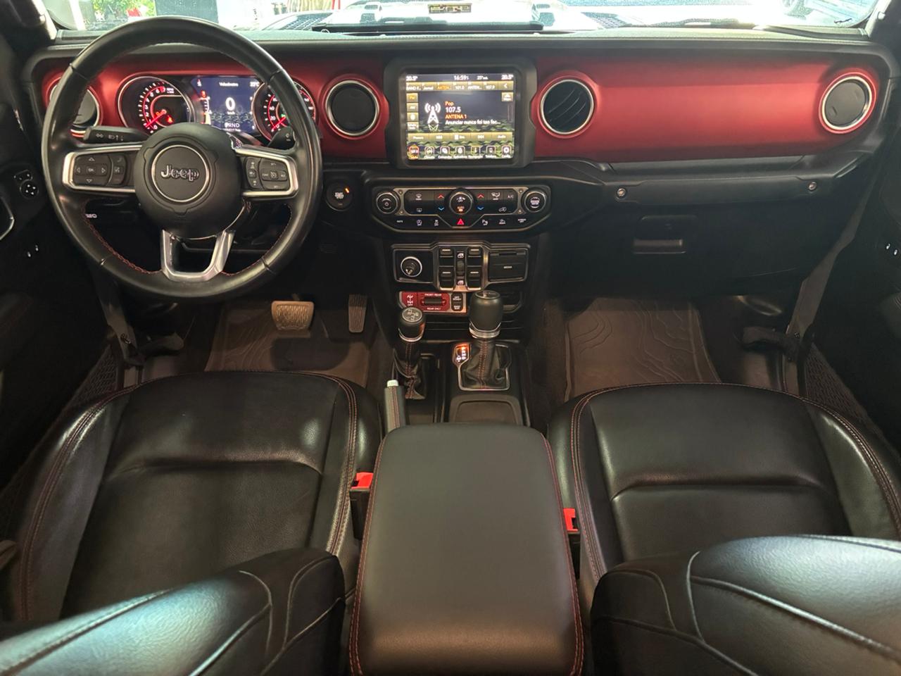 Jeep Gladiator  - Imagem 14