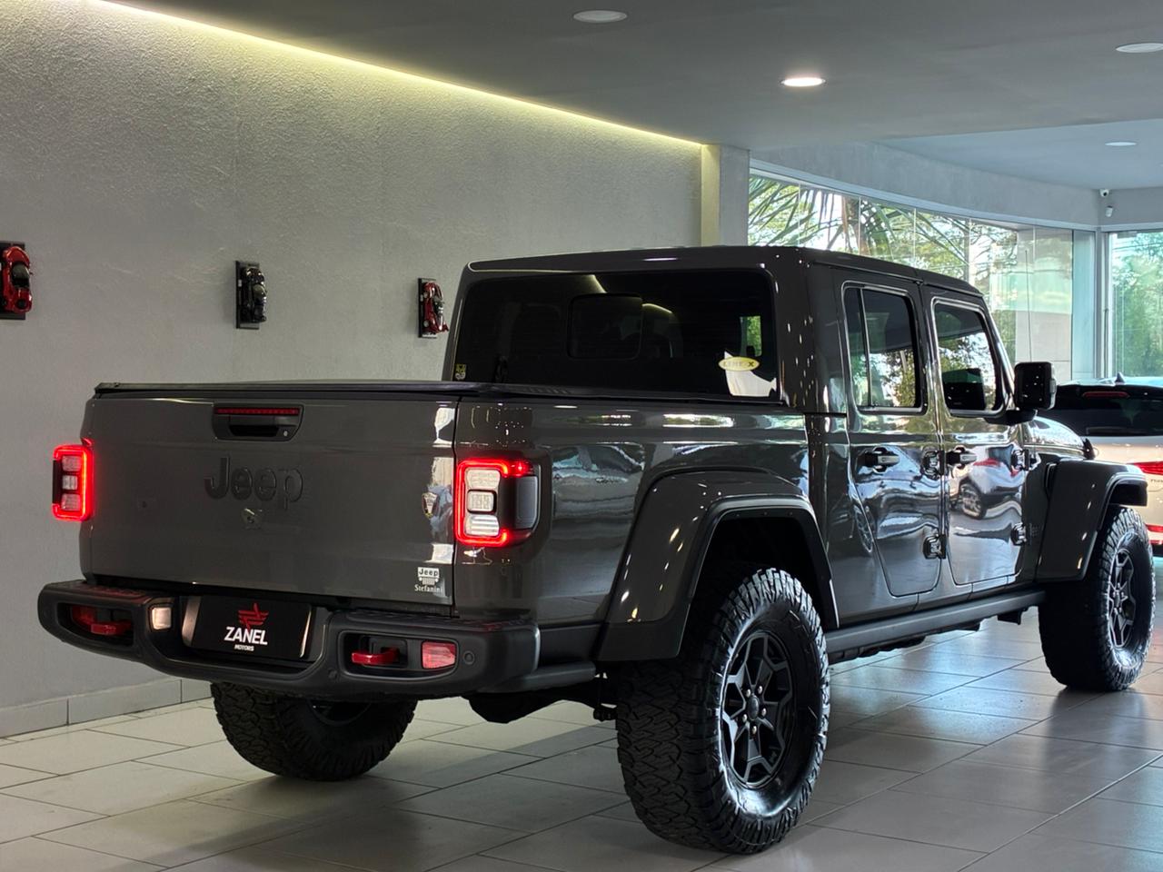 Jeep Gladiator  - Imagem 13