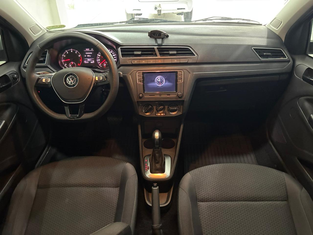 Volkswagen Voyage - Imagem 17