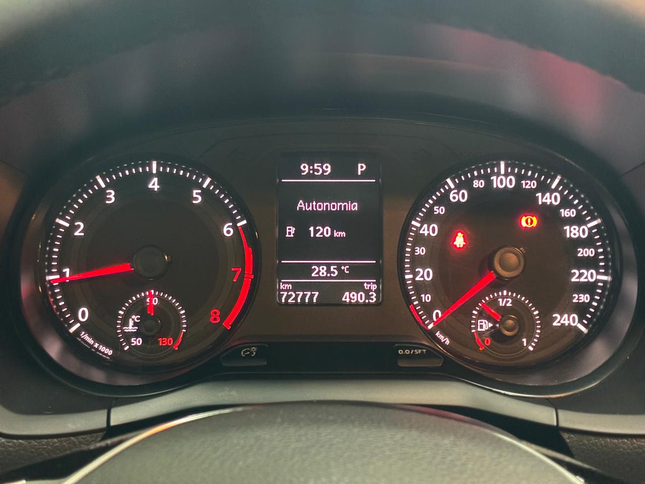 Volkswagen Voyage - Imagem 4