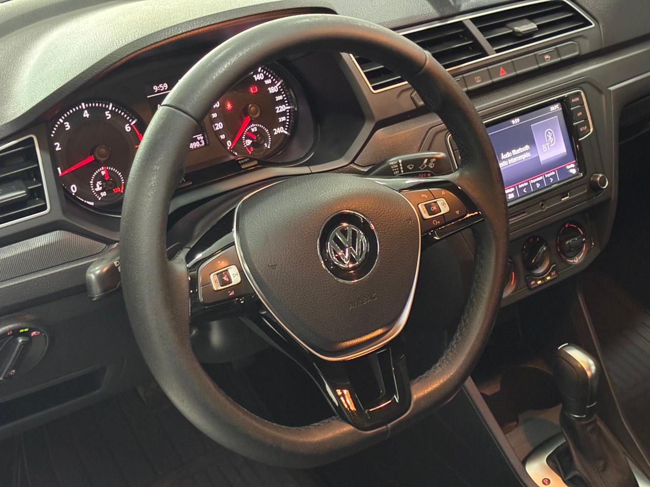 Volkswagen Voyage - Imagem 21