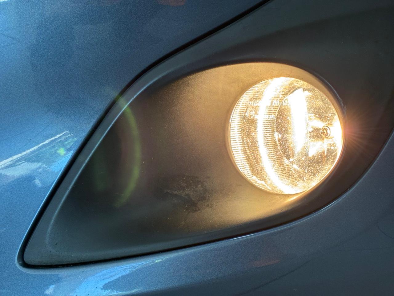 Toyota Yaris sedan - Imagem 6