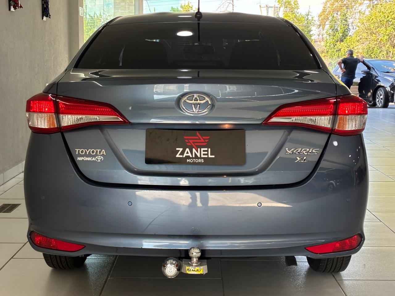 Toyota Yaris sedan - Imagem 14