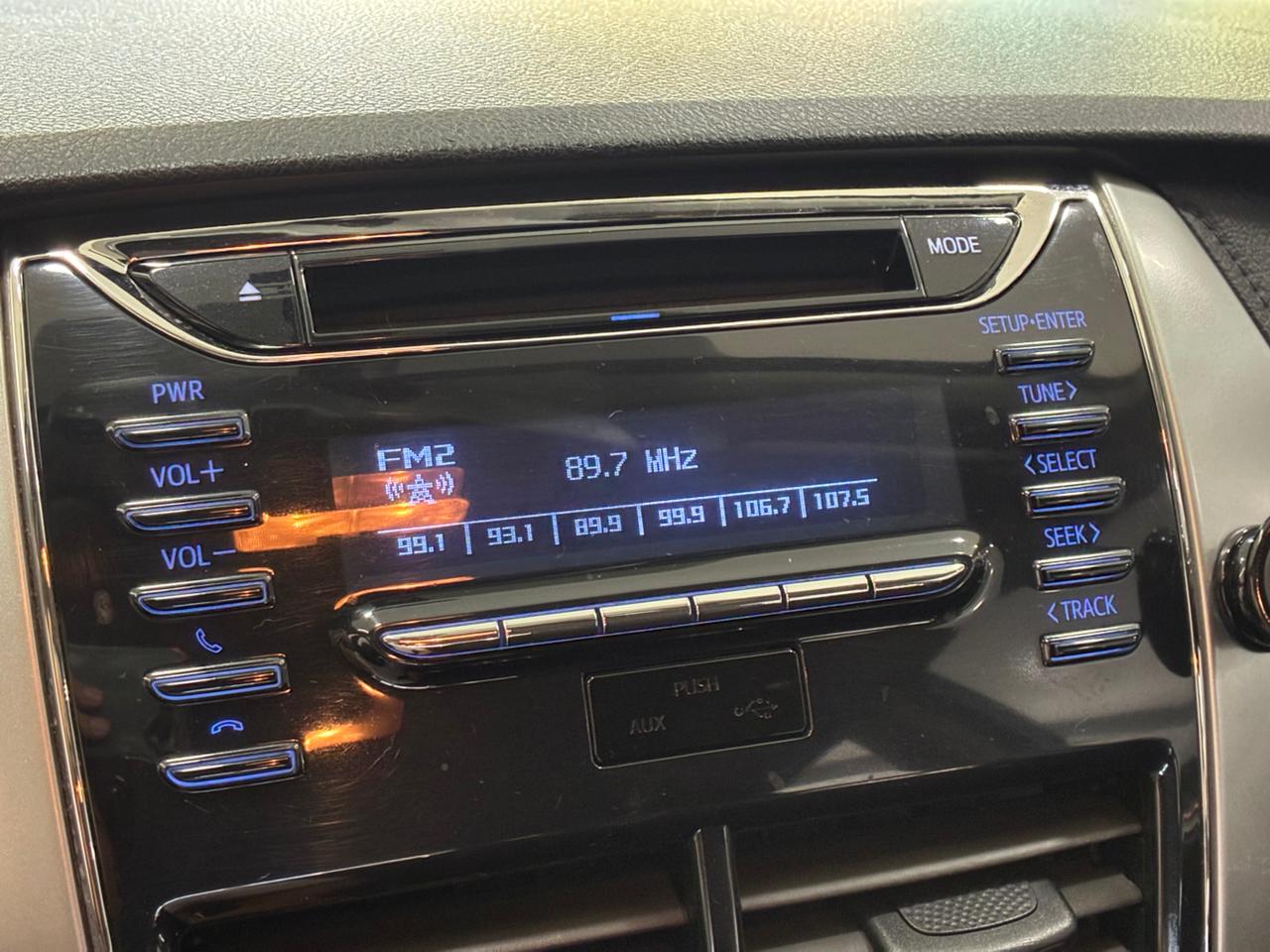 Toyota Yaris sedan - Imagem 16