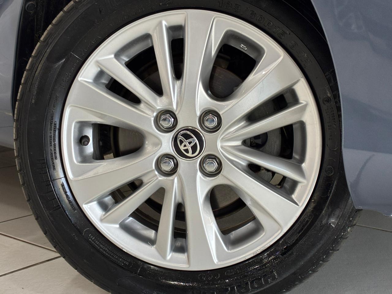 Toyota Yaris sedan - Imagem 17