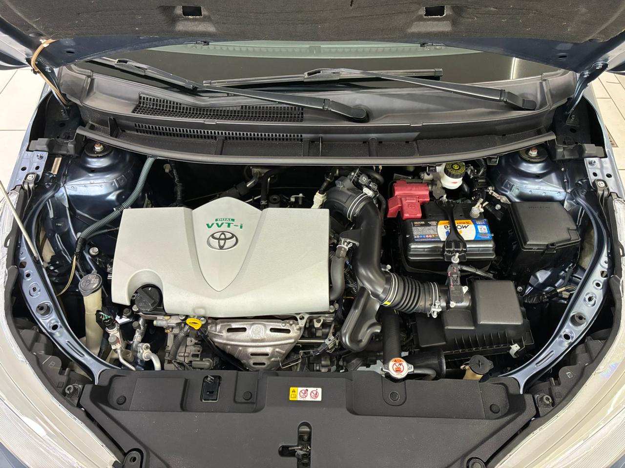 Toyota Yaris sedan - Imagem 15