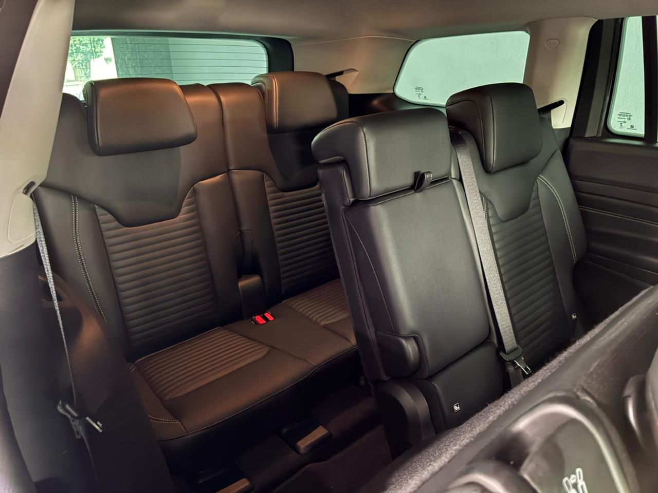 Jeep Commander - Imagem 4